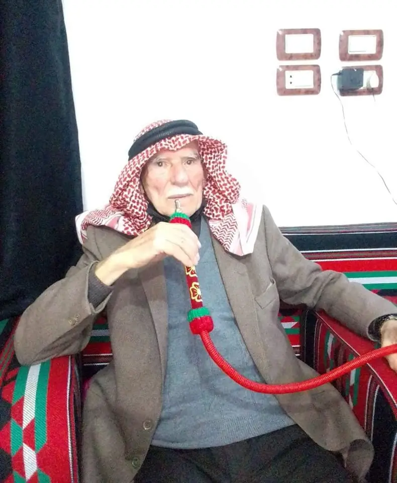مختار عشيرة الدلقموني مختار عشيرة الدلقموني